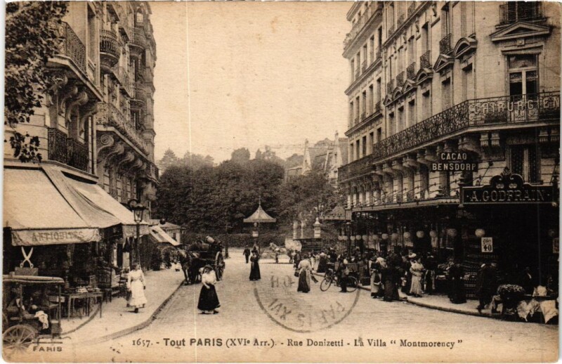 Carte postale ancienne Rue Donizetti - La Villa Montmorency à Paris 16e
