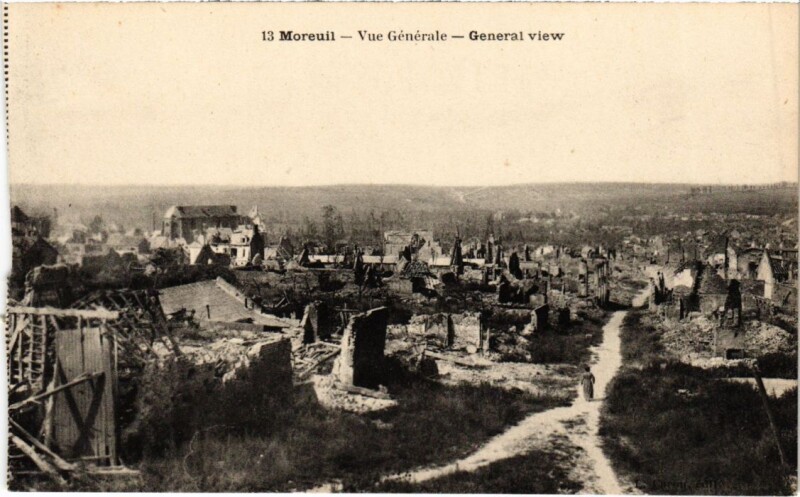 Carte postale ancienne Moreuil Vue Generale à Moreuil