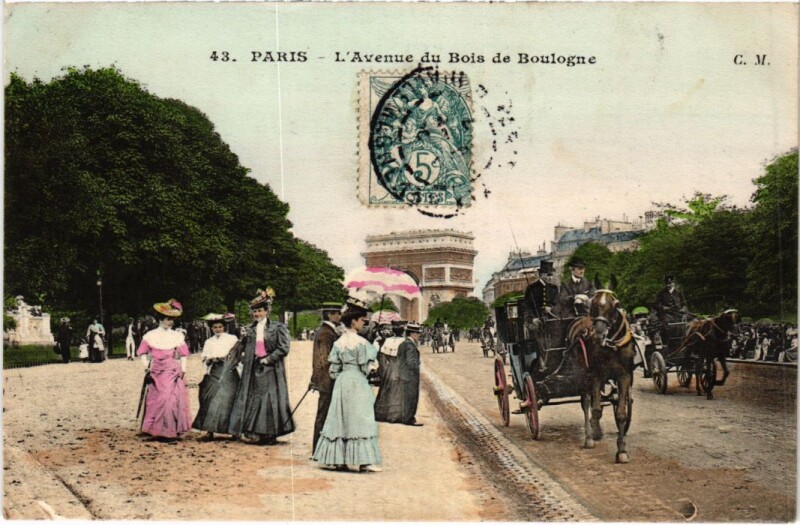 Carte postale ancienne L'Avenue du Bois de Boulogne à Paris 16e