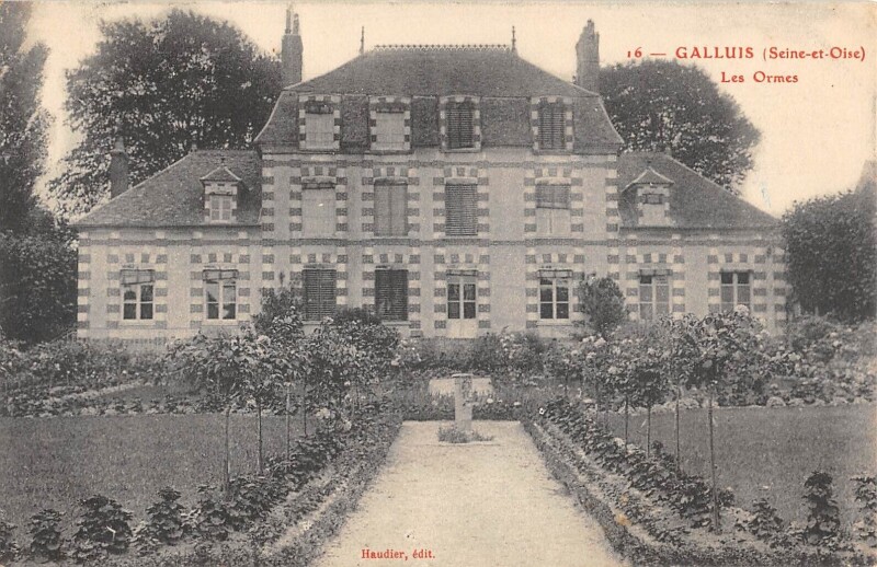 Carte postale ancienne Galluis Les Ormes à Galluis