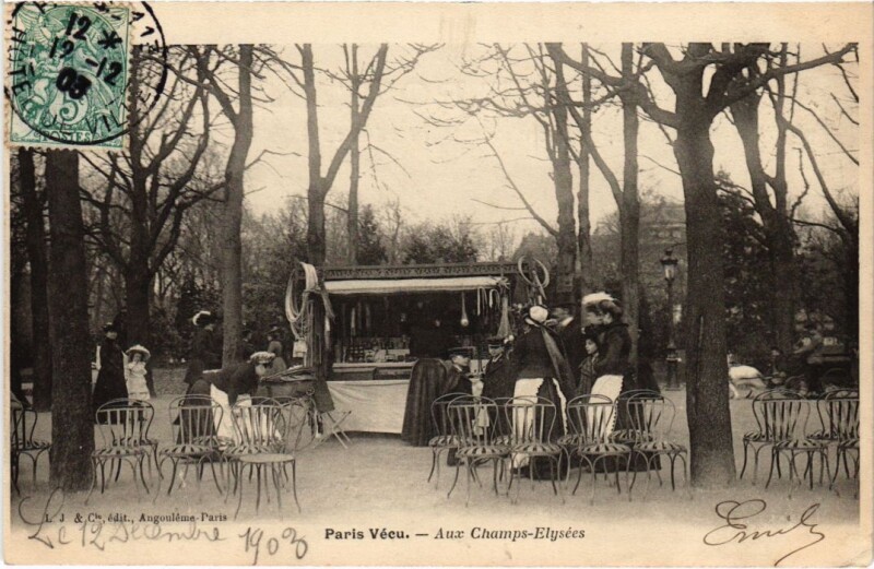 Carte postale ancienne Paris Vecu. Aux Champs Elysees