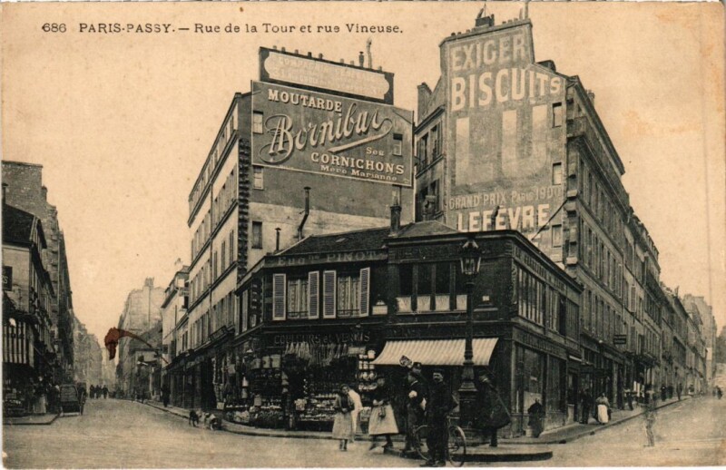 Carte postale ancienne Passy - Rue de la Tour et rue Vineuse à Paris 16e
