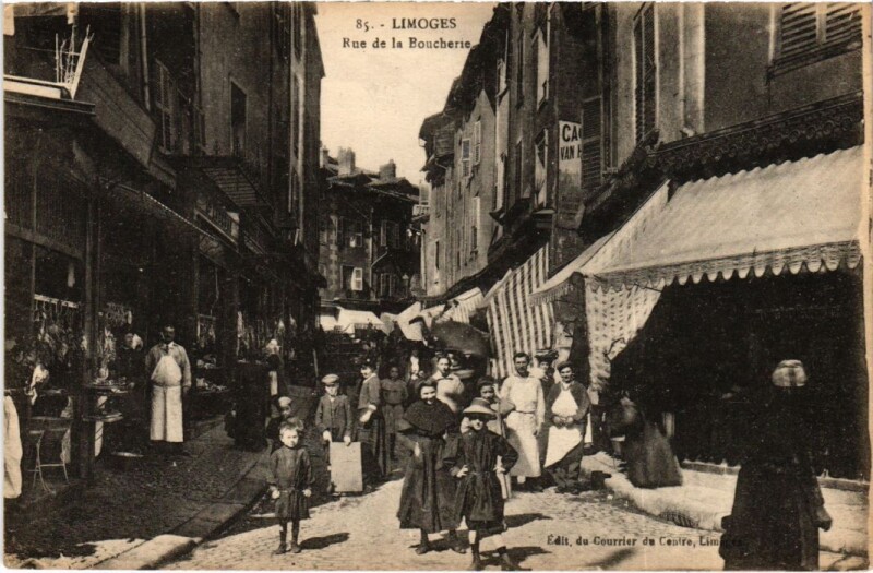 Carte postale ancienne Limoges Rue de la bOucherie à Limoges