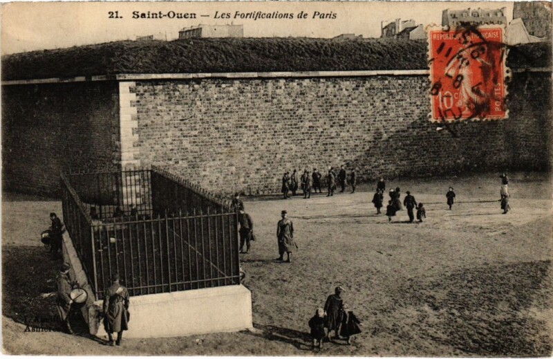 Carte postale ancienne Les Fortifications de Paris à Saint-Ouen-sur-Seine