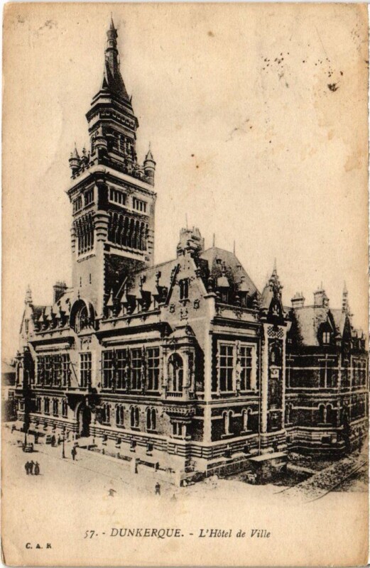 Carte postale ancienne Dunkerque Hotel de Ville à Dunkerque