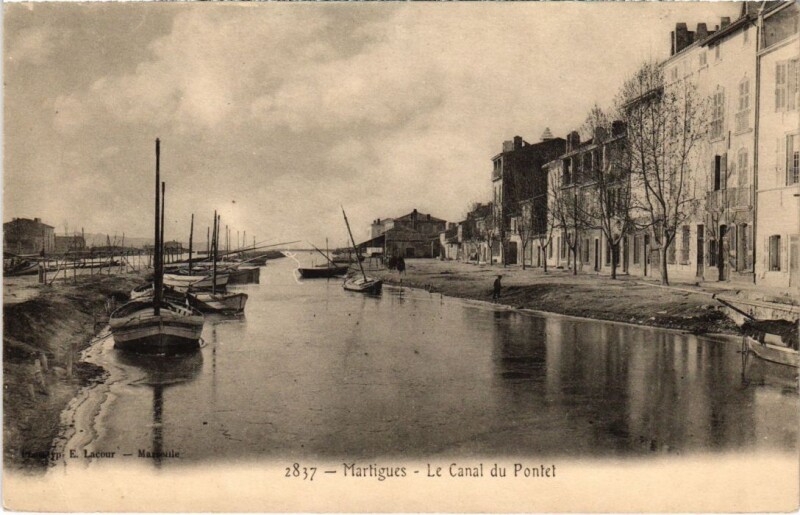 Carte postale ancienne Martigues Canal du Pontet à Martigues