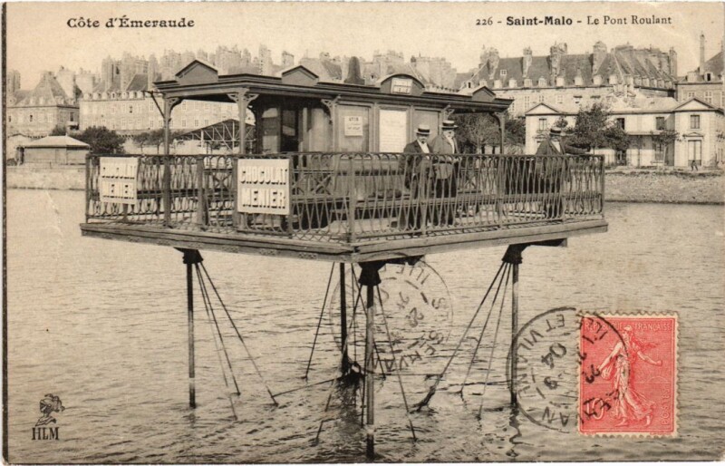 Carte postale ancienne Saint-Malo Pont Roulant à Saint-Malo