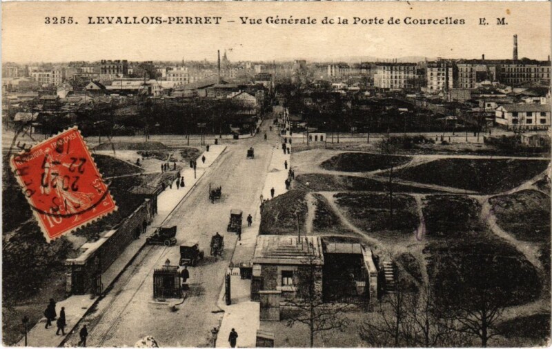Carte postale ancienne Vue générale de la Porte de Courcelles à Paris 17e