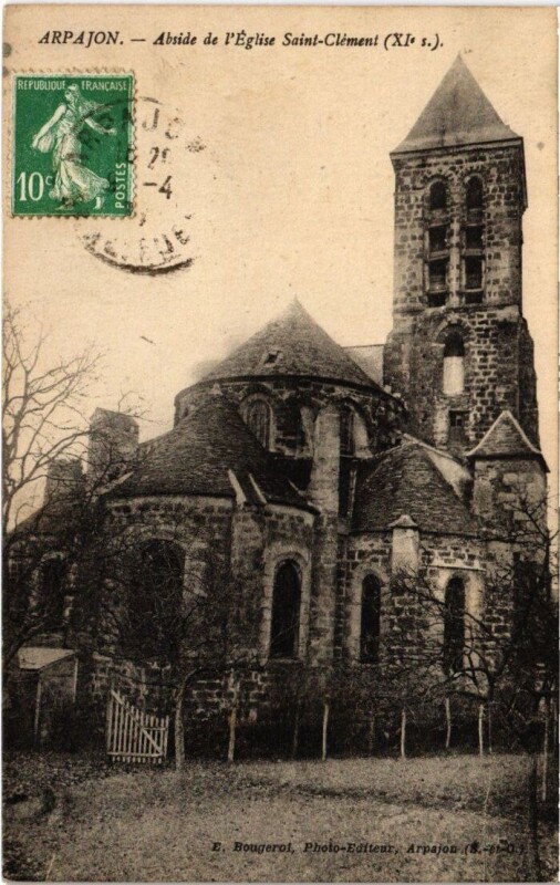 Carte postale ancienne Arpajon Abside de l'Eglise Saint-Clement à Arpajon