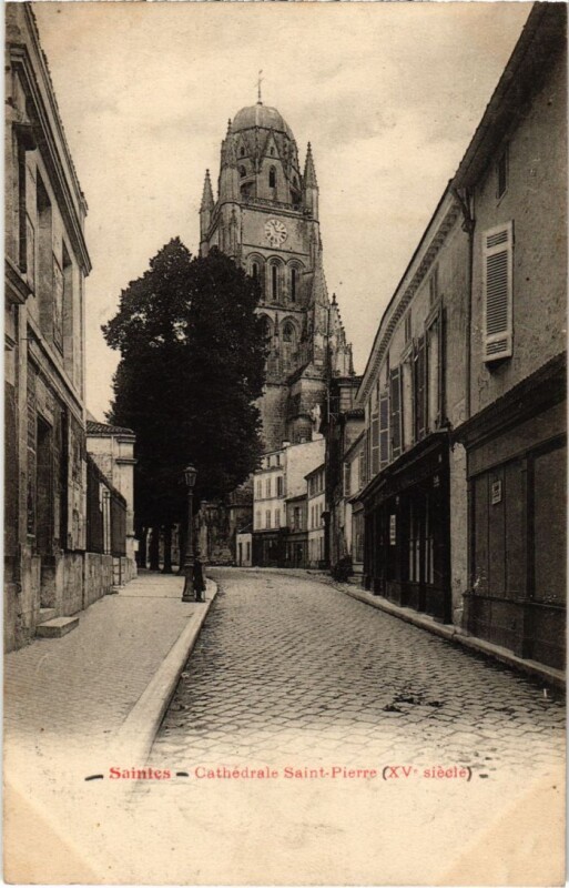Carte postale ancienne Saintes Cathedrale Saint-Pierre à Saintes