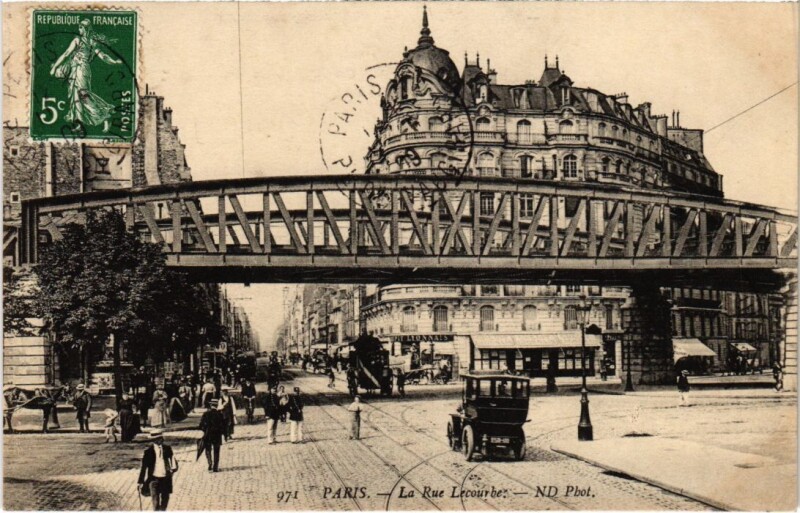 Carte postale ancienne La Rue Lecourbe à Paris 15e