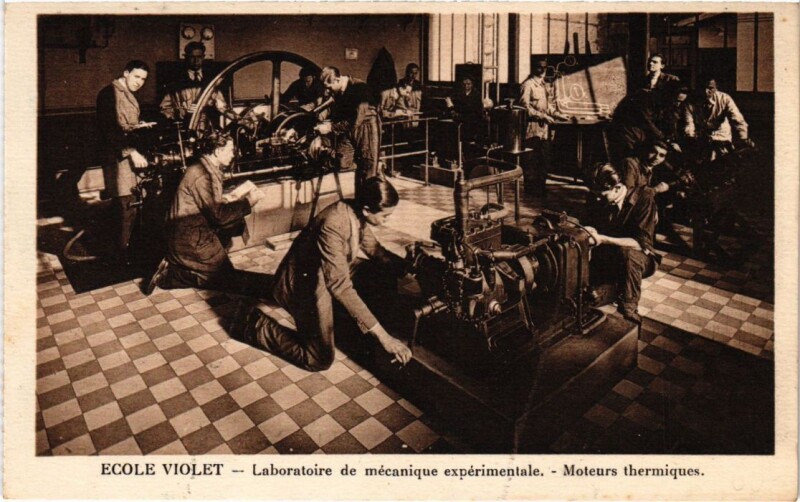 Carte postale ancienne Ecole Violet - Laboratoire de mécanique expérimentale - Moteurs thermiques à Paris 15e