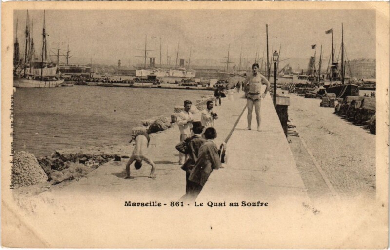 Carte postale ancienne Marseille Le Quai au Soufre à Marseille