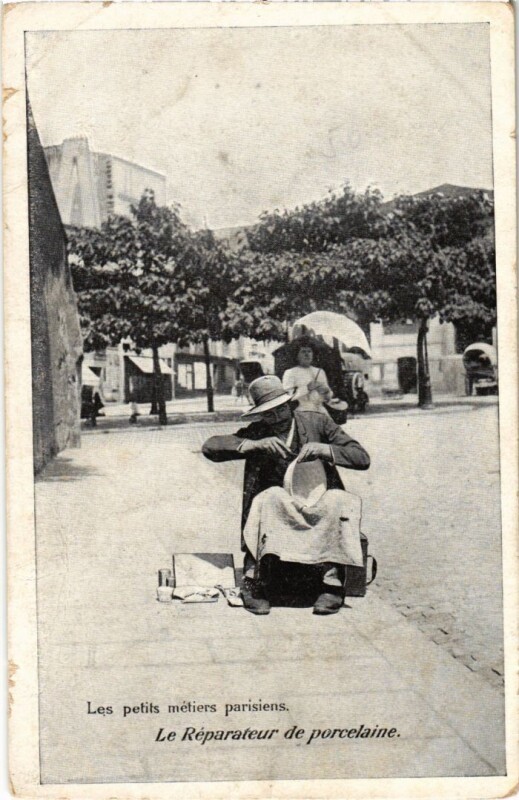 Carte postale ancienne Paris Petits Metiers le Reparateur de porcelaine