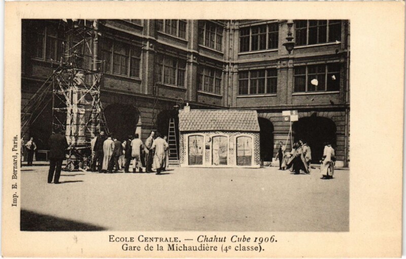 Carte postale ancienne Paris 3e Ecole Centrale Chahut Cube 1906 Gare de la Michaudiere à Paris 3e
