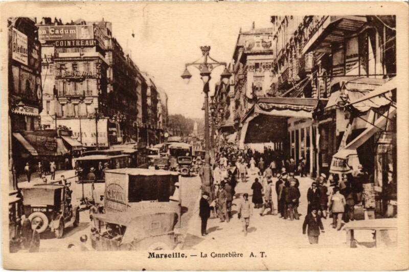 Carte postale ancienne Marseille La Cannebiere à Marseille