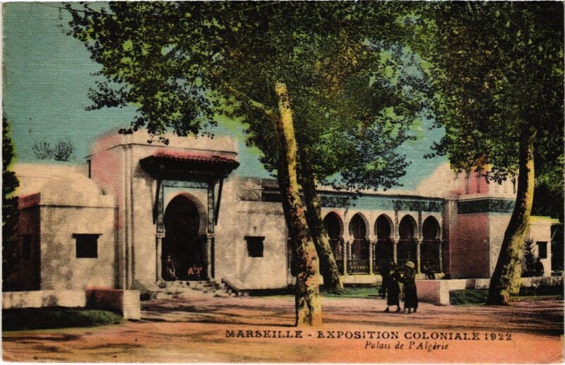 Carte postale ancienne Marseille Exposition Coloniale - Palais de l'Algerie à Marseille