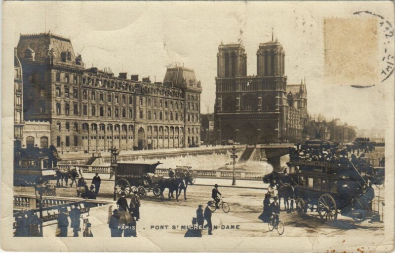Carte postale ancienne Paris 4e Notre-Dame