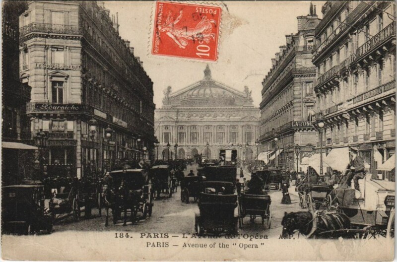Carte postale ancienne Paris 9e Avenue de l'Opéra