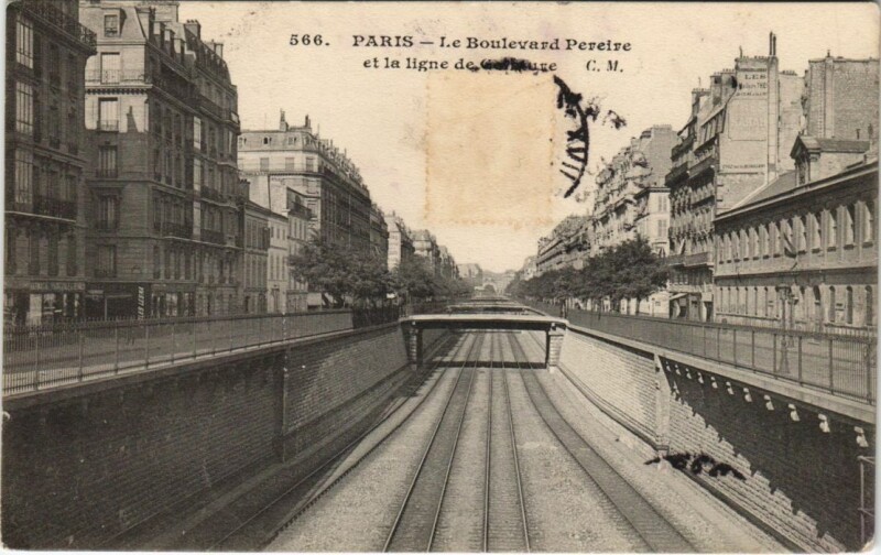 Carte postale ancienne Paris 17e Boulevard Péreire