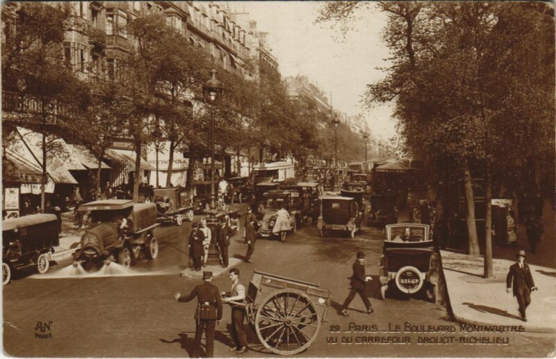 Carte postale ancienne Paris 2e Boulevard Montmartre