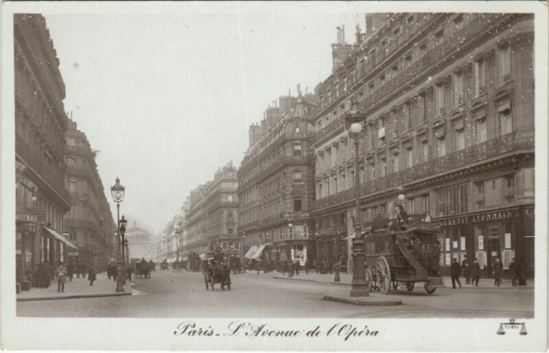 Carte postale ancienne Paris 2e Avenue de l'Opéra