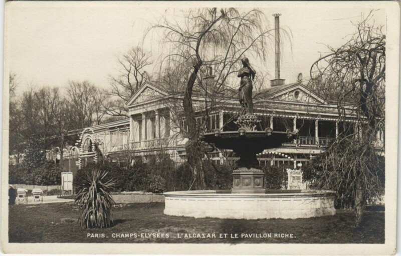 Carte postale ancienne Paris 8e Champs-Elysées