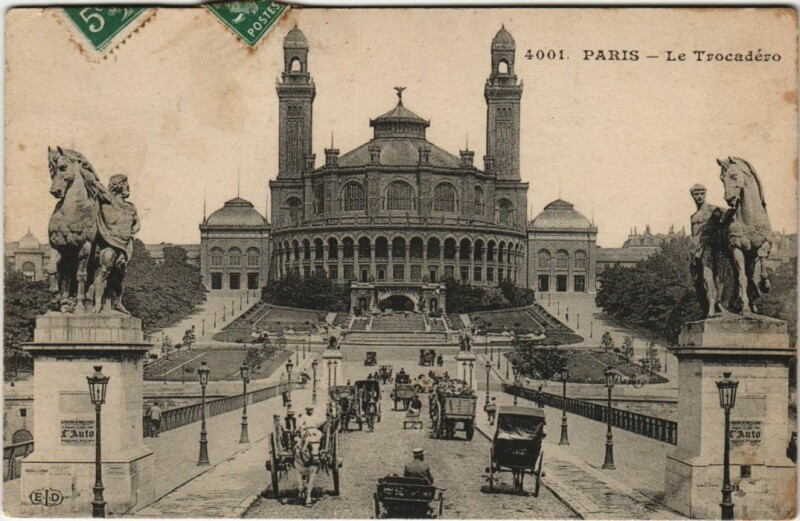 Carte postale ancienne Paris 16e Le Trocadéro