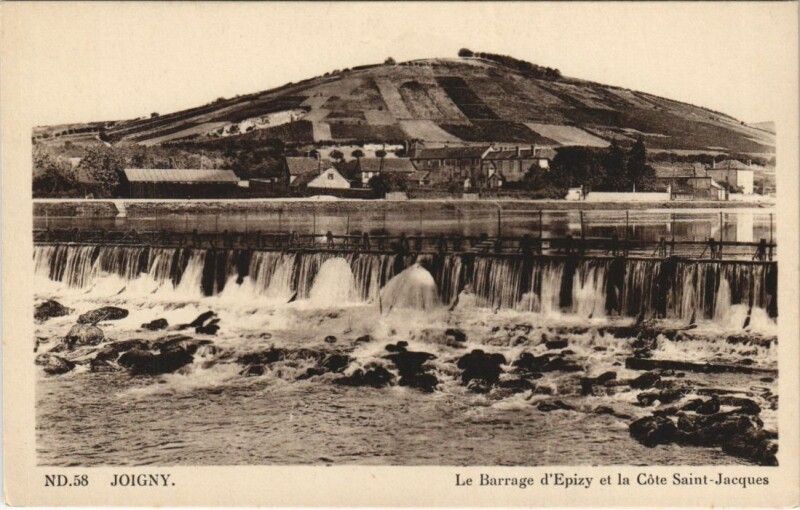 Carte postale ancienne Joigny Le Barrage d'Epizy et la Cote Saint-Jacques à Joigny