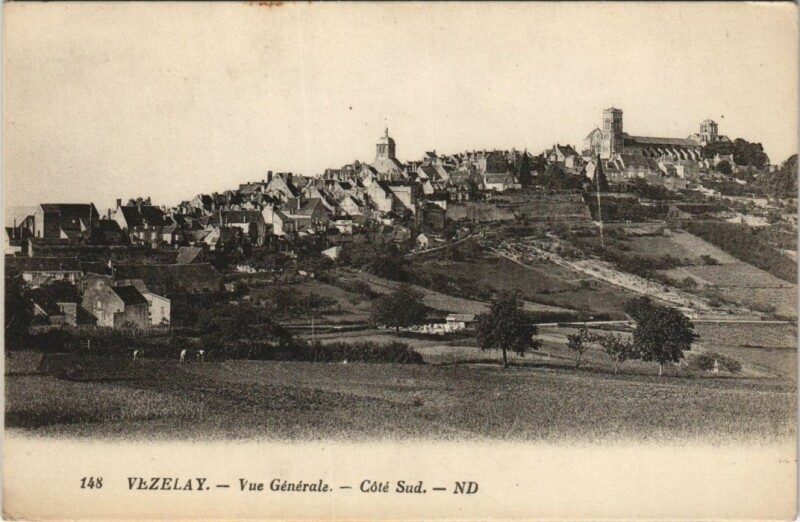 Carte postale ancienne Vezelay Vue Generale - Cote Sud