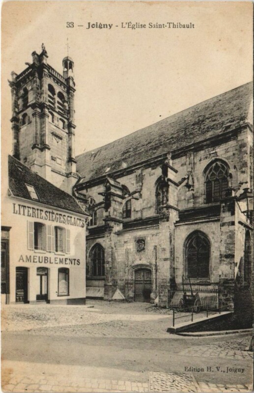 Carte postale ancienne Joigny L'Eglise Saint-Thibault à Joigny