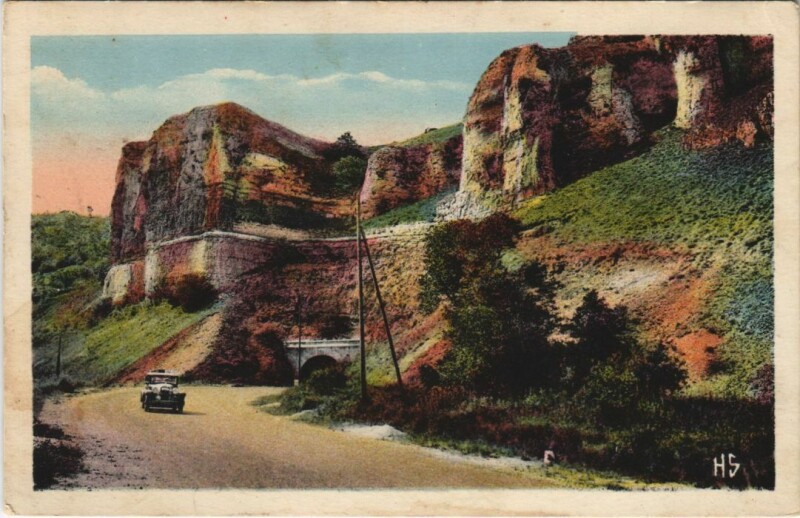 Carte postale ancienne Vermenton Environs - Le Tunnel de Saint-More à Vermenton