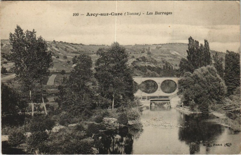 Carte postale ancienne Arcy-sur-Cure Les Barrages à Arcy-sur-Cure