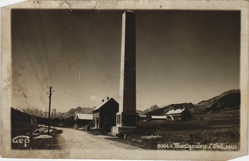 Carte postale ancienne Montgenevre L'Obelisque