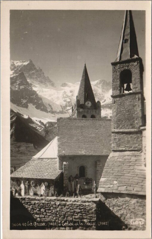 Carte postale ancienne La Grave L'Eglise et la Meije à La Grave