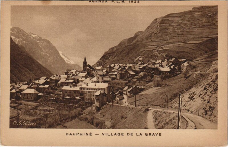 Carte postale ancienne La Grave Vue Generale à La Grave