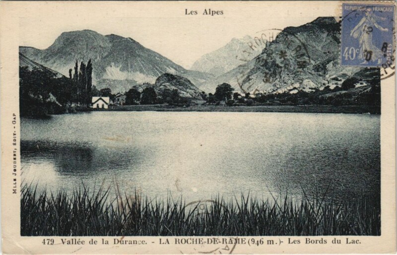 Carte postale ancienne La Roche-de-Rame Les Bords du Lac à La Roche-de-Rame
