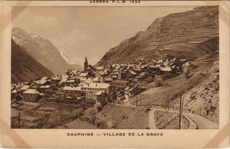 Carte postale ancienne La Grave Vue Generale à La Grave