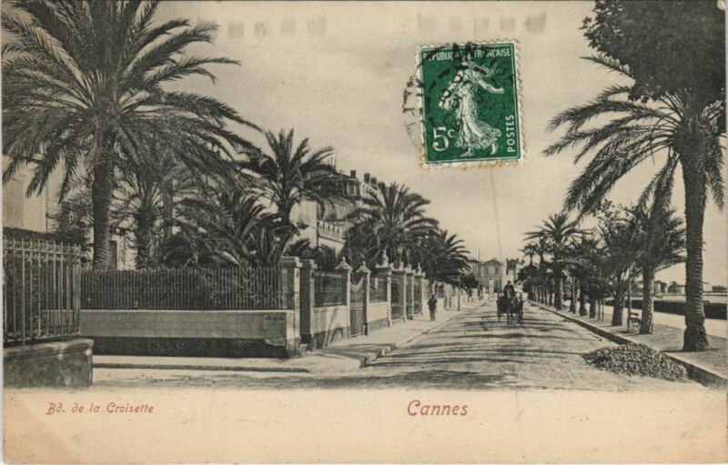 Carte postale ancienne Cannes Boulevard de la Croisette