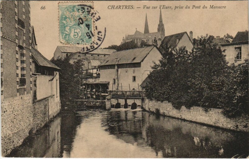 Carte postale ancienne Chartres vue sur l'Eure France à Chartres