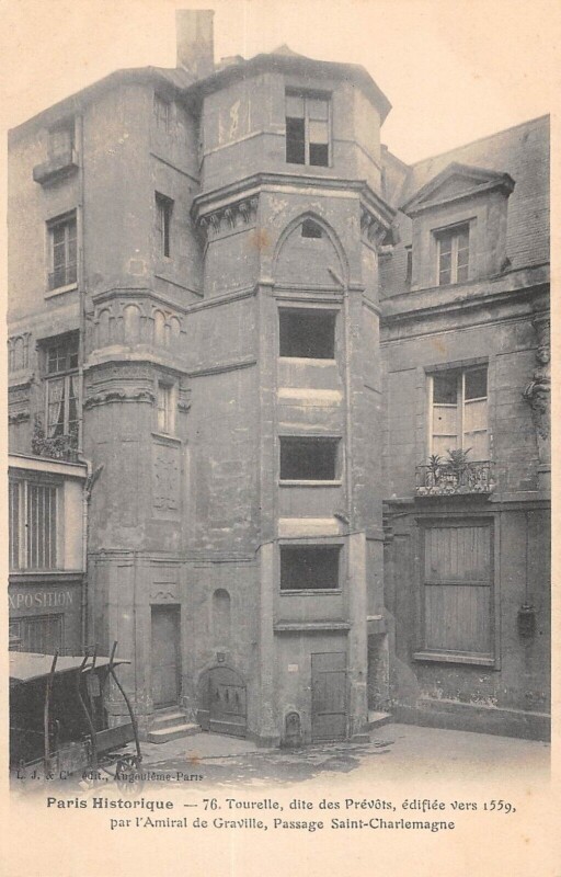 Carte postale ancienne Paris IVe Passage Saint Charlemagne à Paris 4e