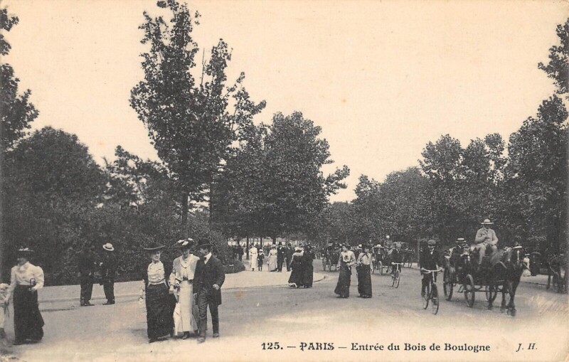 Carte postale ancienne Entrée du Bois de Boulogne à Paris 16e