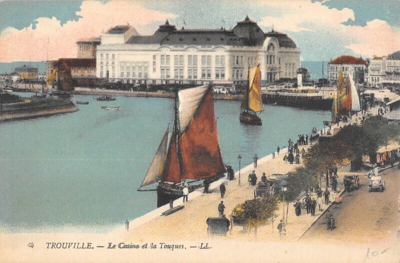 Carte postale ancienne Trouville Le Casino Et La Touques à Touques