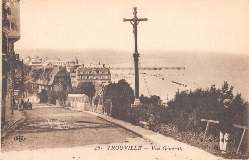 Carte postale ancienne Trouville Vue Generale