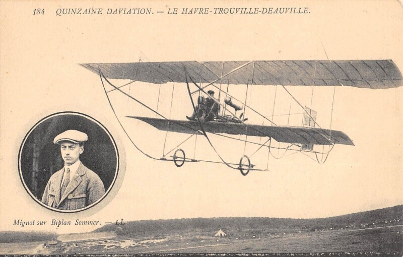 Carte postale ancienne Quinzaine D'Aviation Le Havre Trouville Deauville Mignot Sur Biplan Somme à Deauville