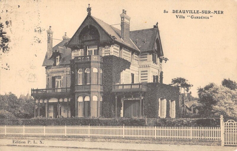 Carte postale ancienne Deauville Sur Mer Villa Gardiena à Deauville