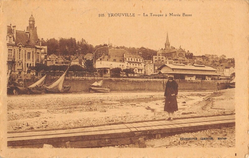 Carte postale ancienne Trouville La Touques A Maree Basse à Touques