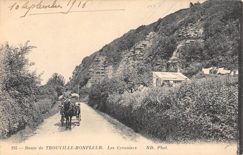 Carte postale ancienne Route De Trouville Honfleur Les Creuniers à Honfleur