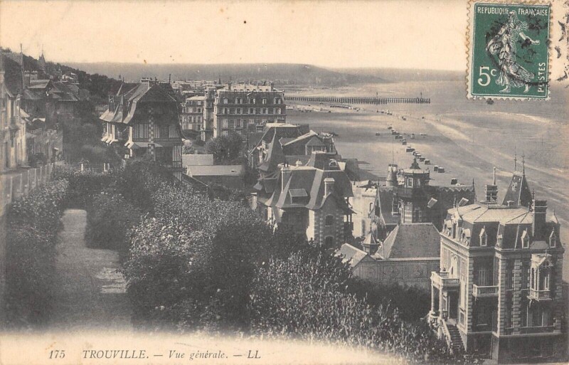Carte postale ancienne Trouville Vue Generale
