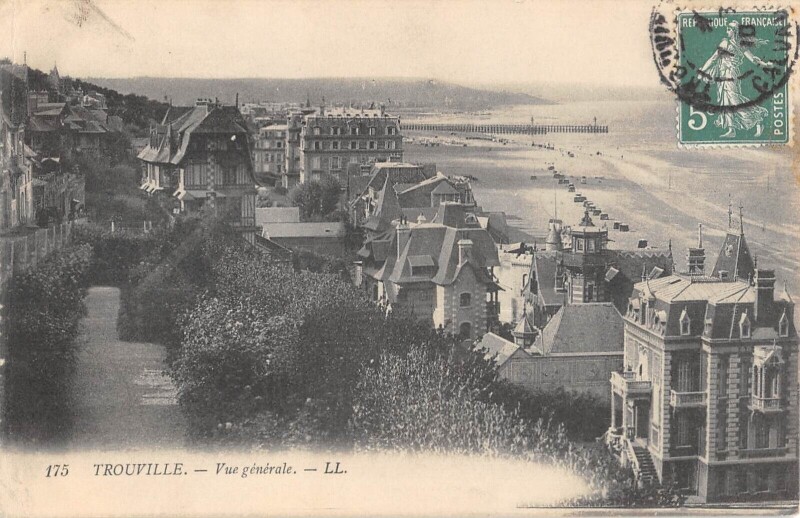 Carte postale ancienne Trouville Vue Generale